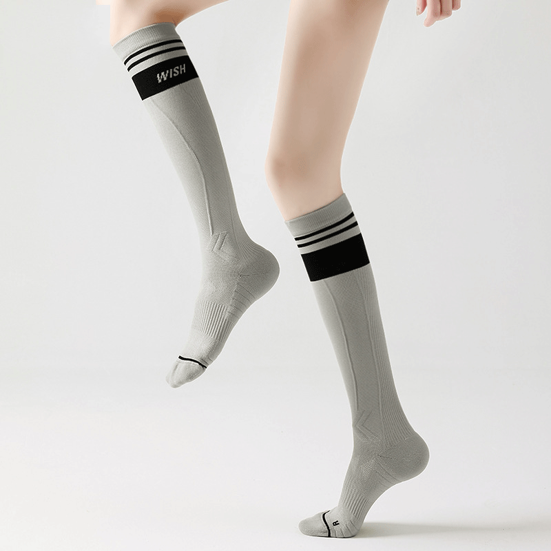 Breathable Athletic Ankle Socks for Active Wear